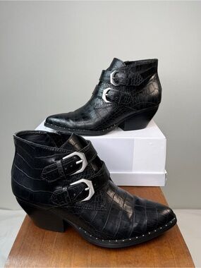 Treasure & Bond Black Faux Croc Moto Western Chic Buckle Ankle Booties Size 7